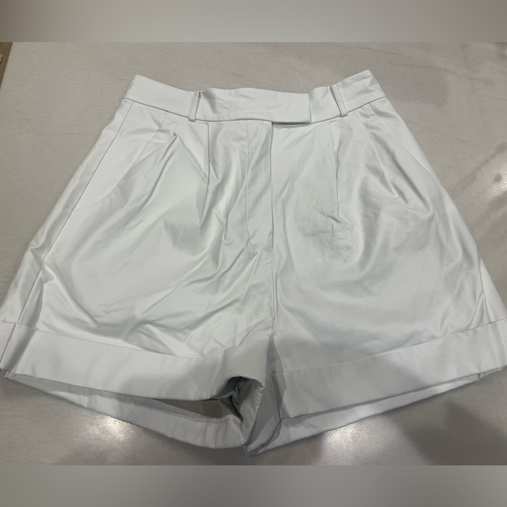 NWT Amanda Uprichard Shorts Small